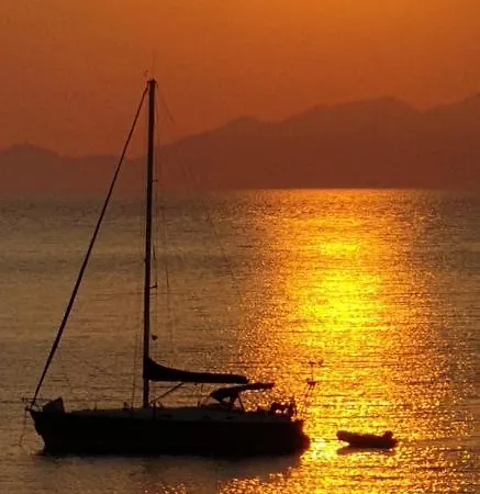 Sunset Holiday House Archangelos  Exteriér fotografie
