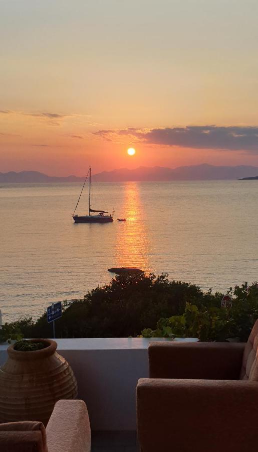 Sunset House Archangelos (Laconia)